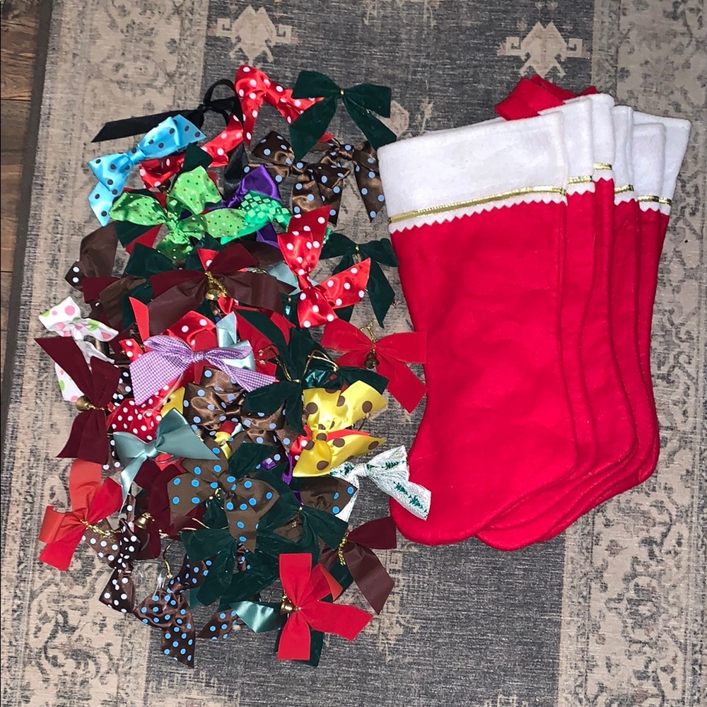 Colorful stocking and bow set